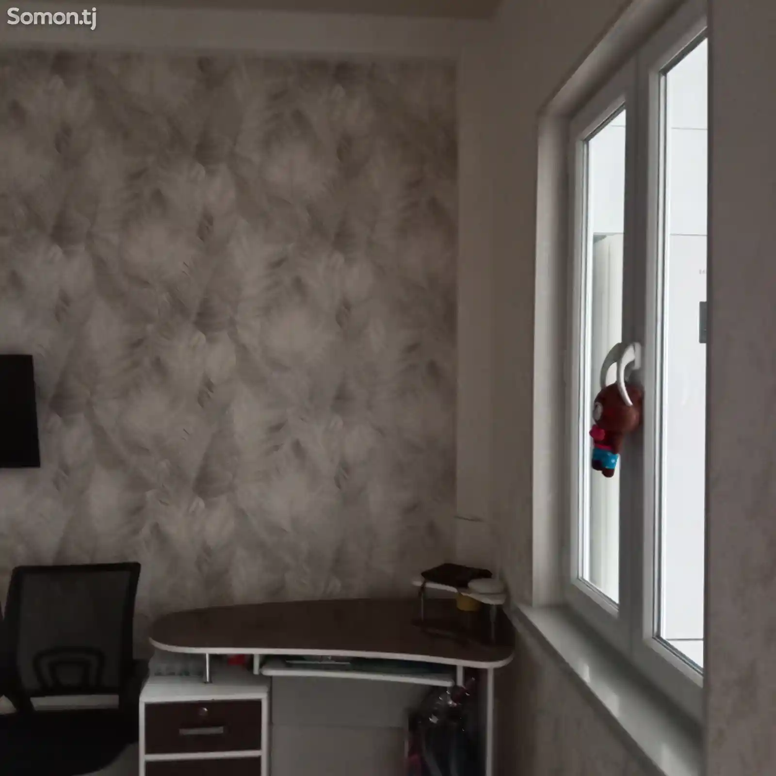 3-комн. квартира, 14 этаж, 76 м², Цирк-7