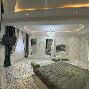 2-комн. квартира, 4 этаж, 93м², Дом печати