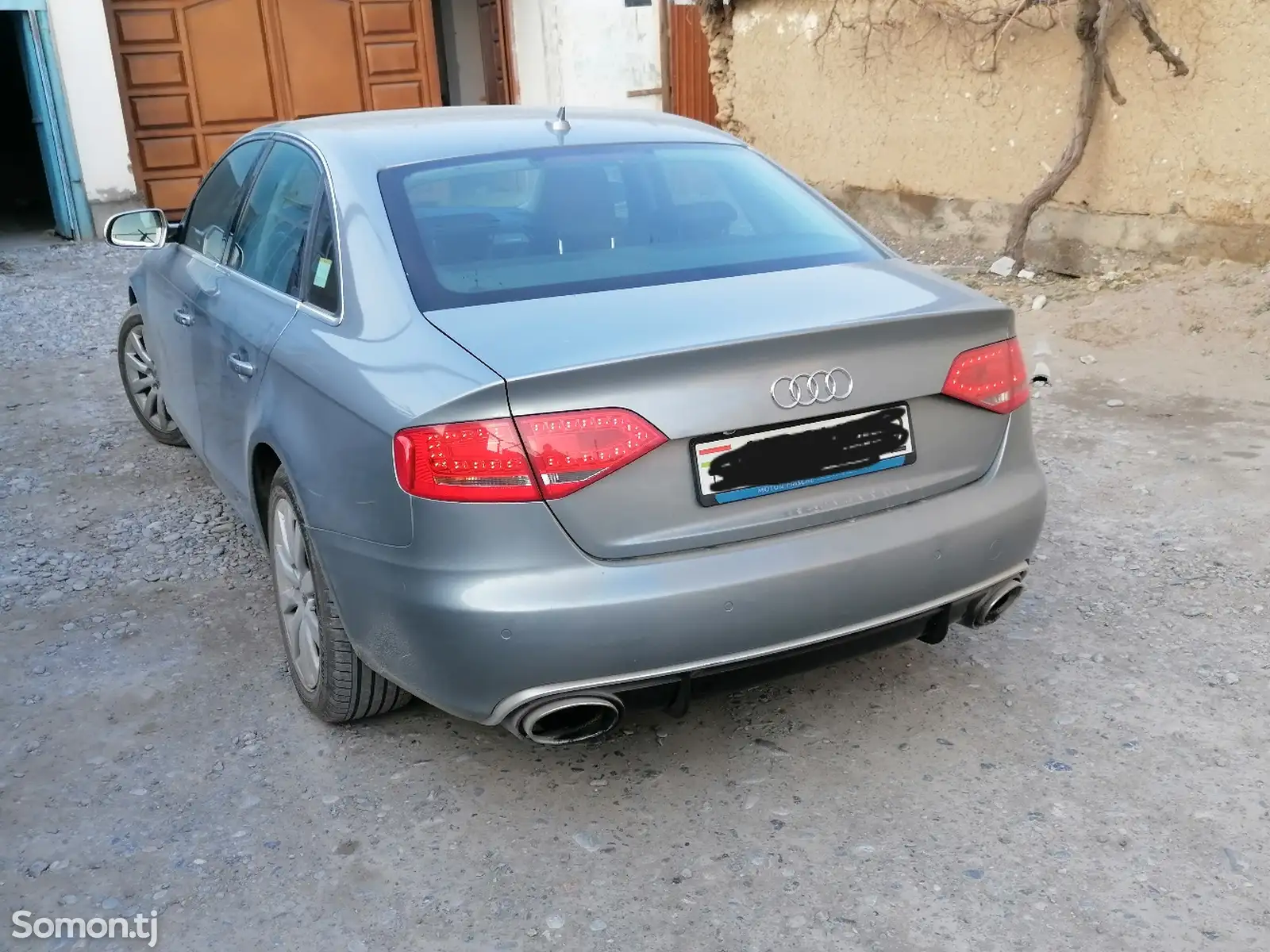 Audi A4, 2010-1