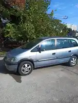 Opel Zafira, 2000-4