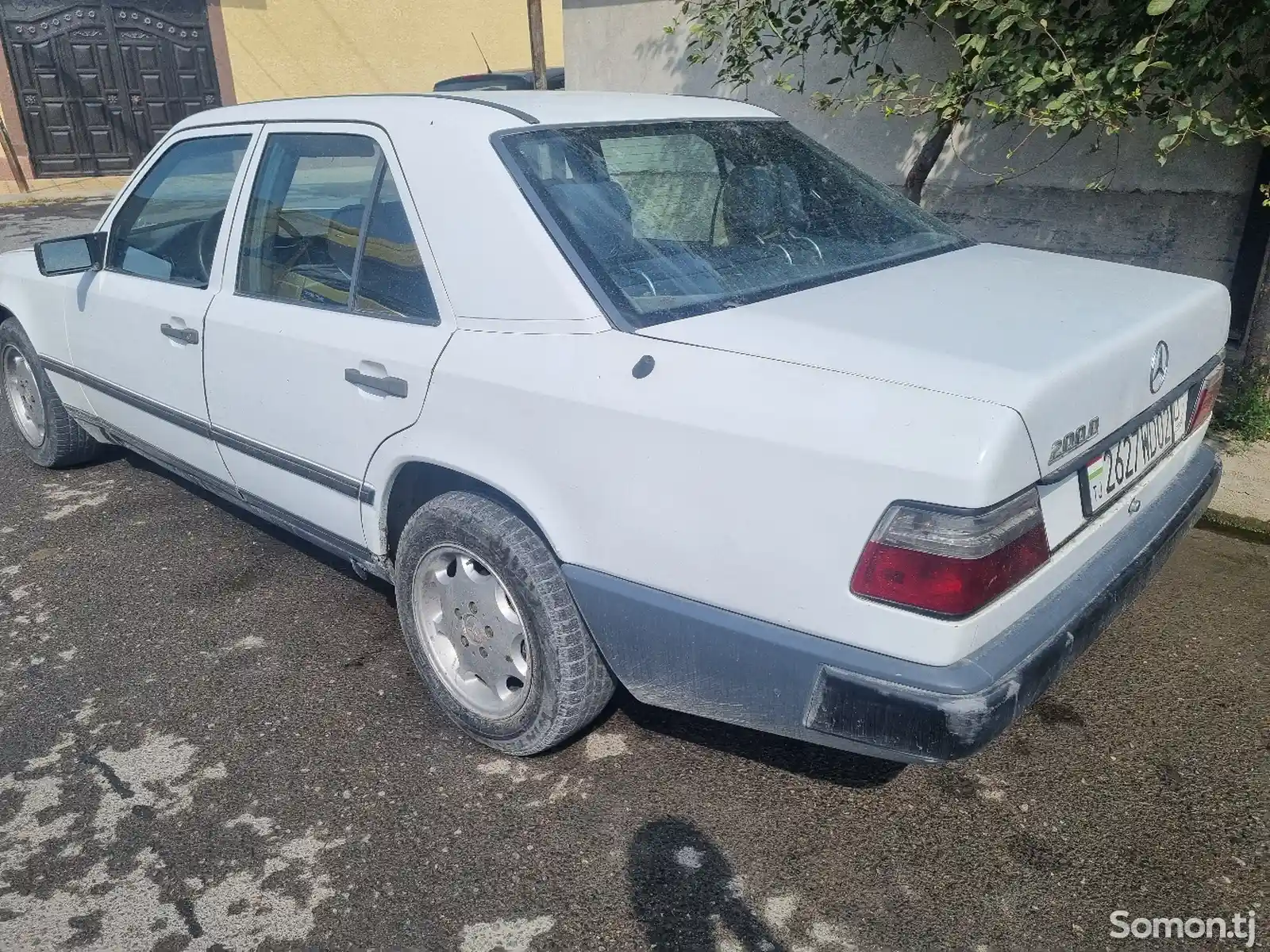 Mercedes-Benz W124, 1987-1