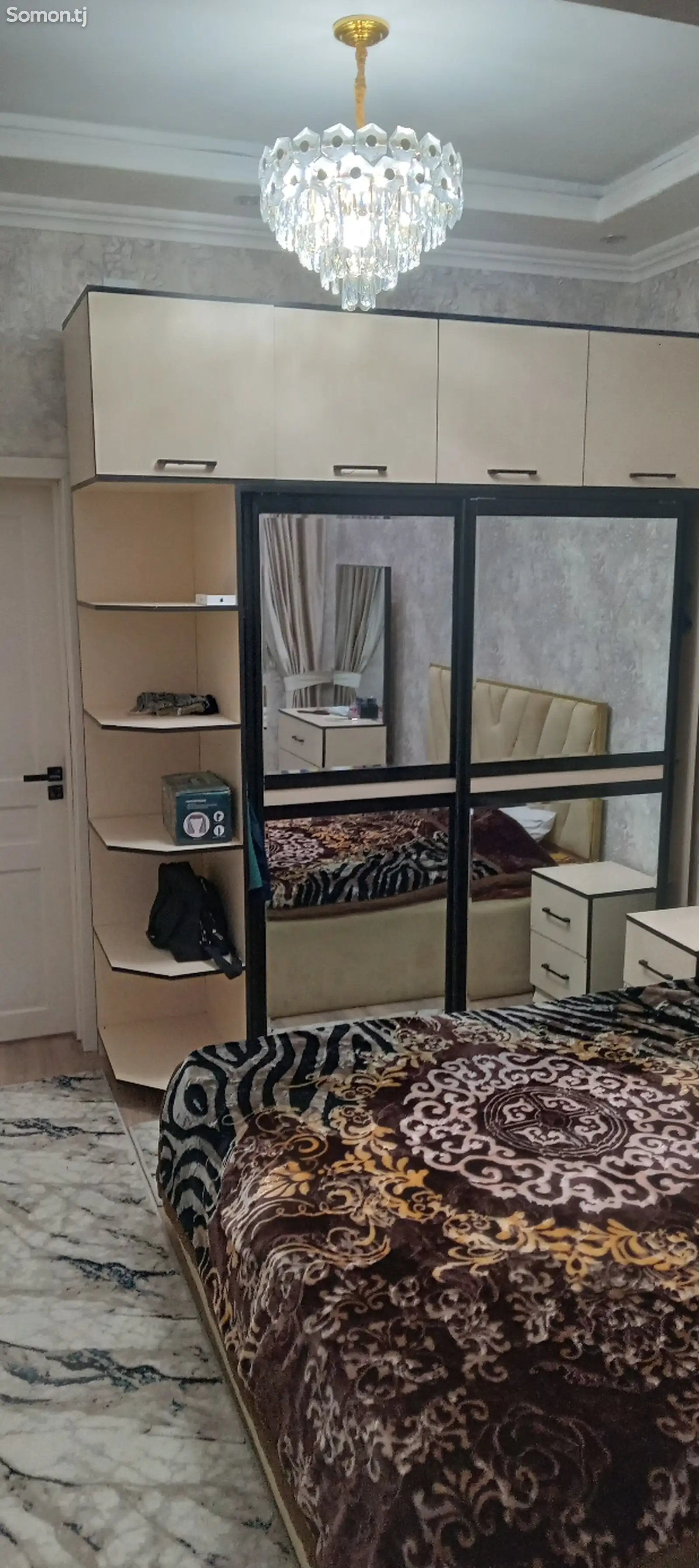 2-комн. квартира, 13 этаж, 64м², созидание айни-1