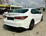 Toyota Camry, 2018-4