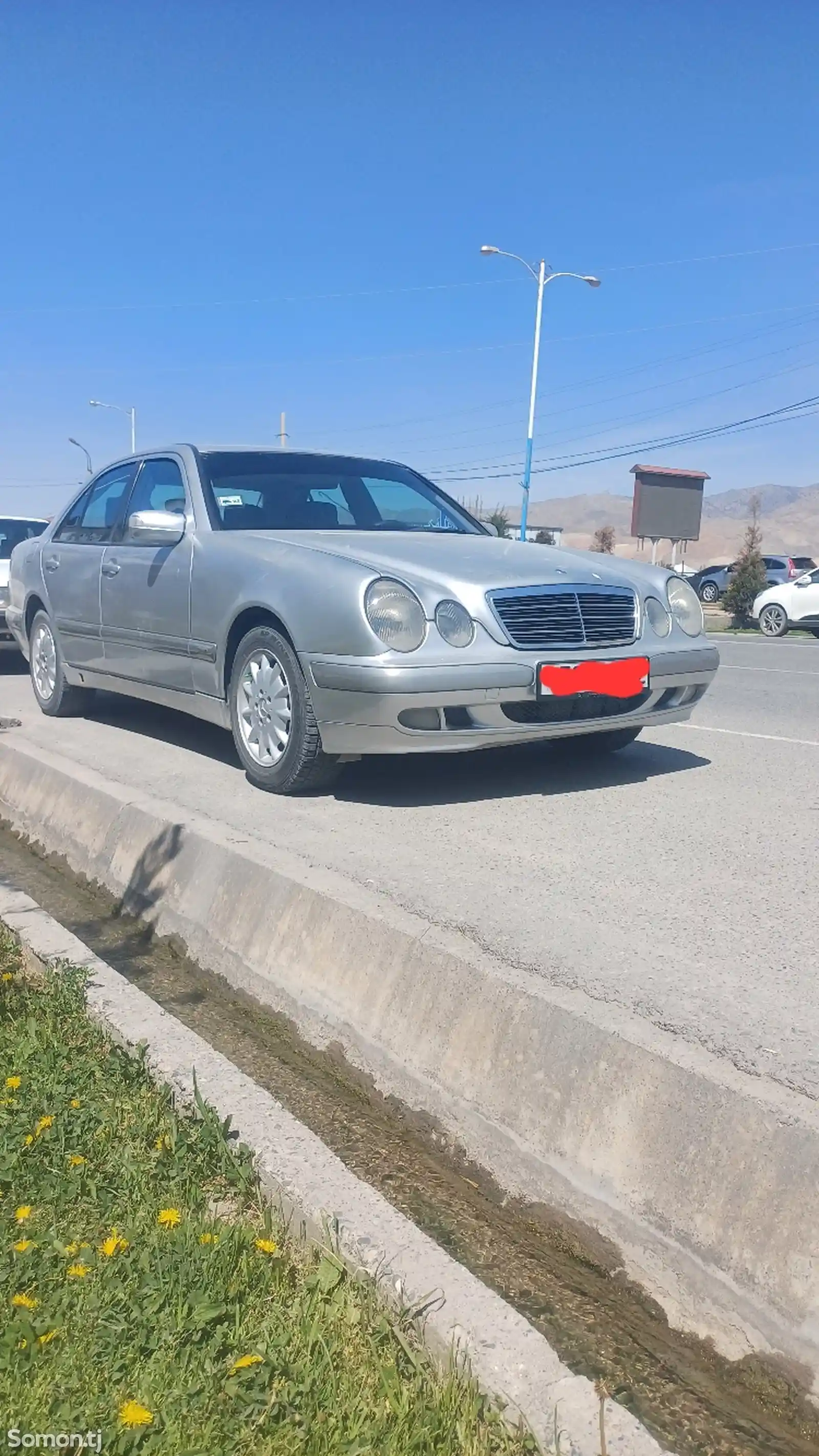 Mercedes-Benz E class, 2000-1