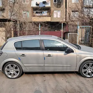 Opel Astra H, 2008