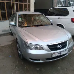 Hyundai Sonata, 2005