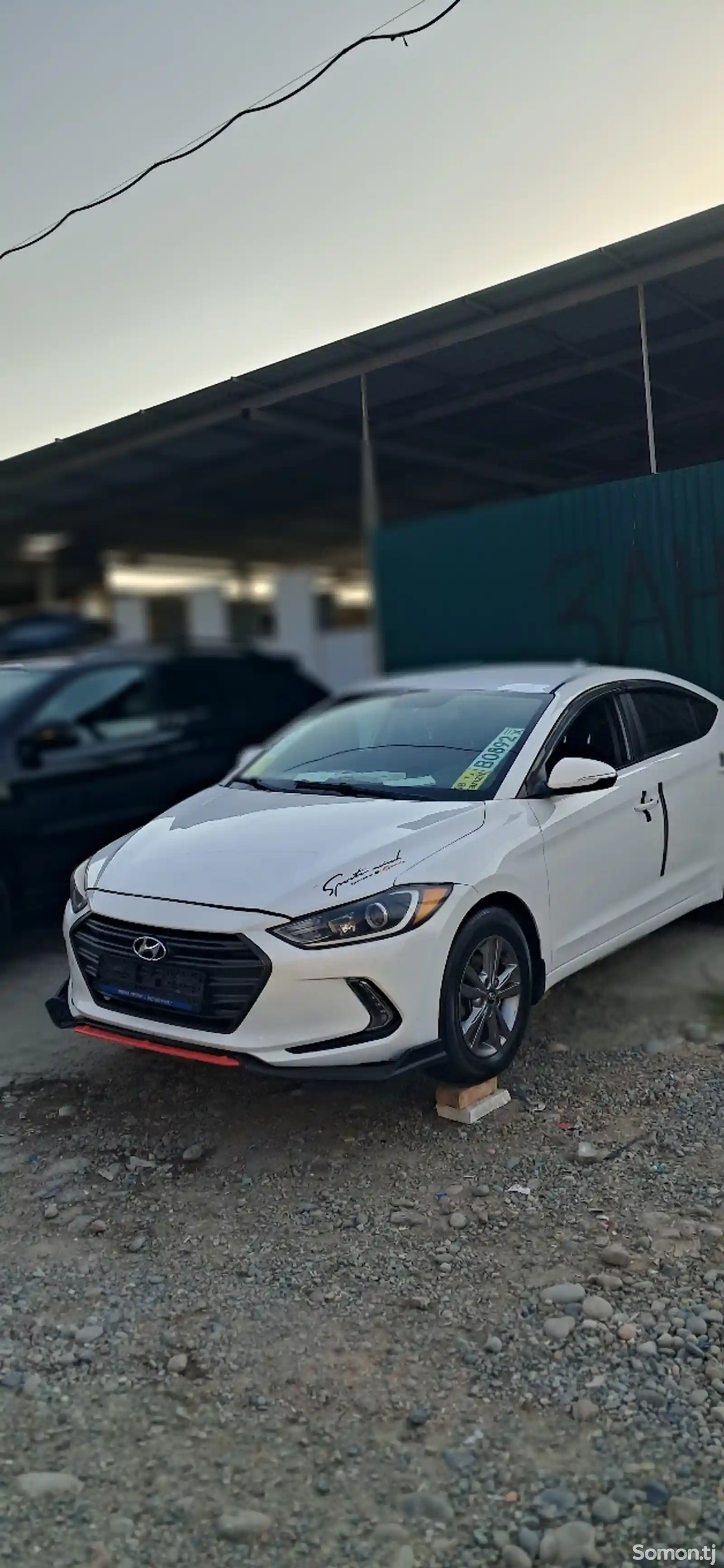 Hyundai Elantra, 2017-3