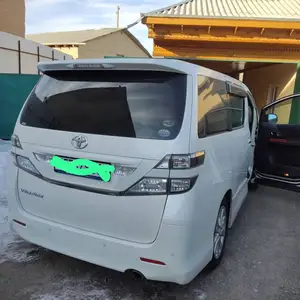 Toyota Vellfire, 2014