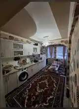 3-комн. квартира, 8 этаж, 85м², Цирк-10