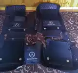 Полики из экокожи на Mercedes-Benz-3