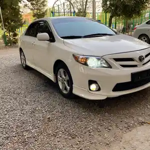 Toyota Corolla, 2012