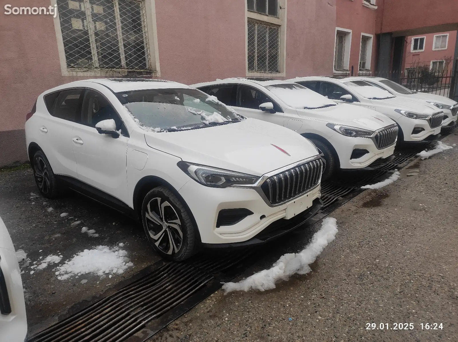 Hongqi E-QM5, 2019-1