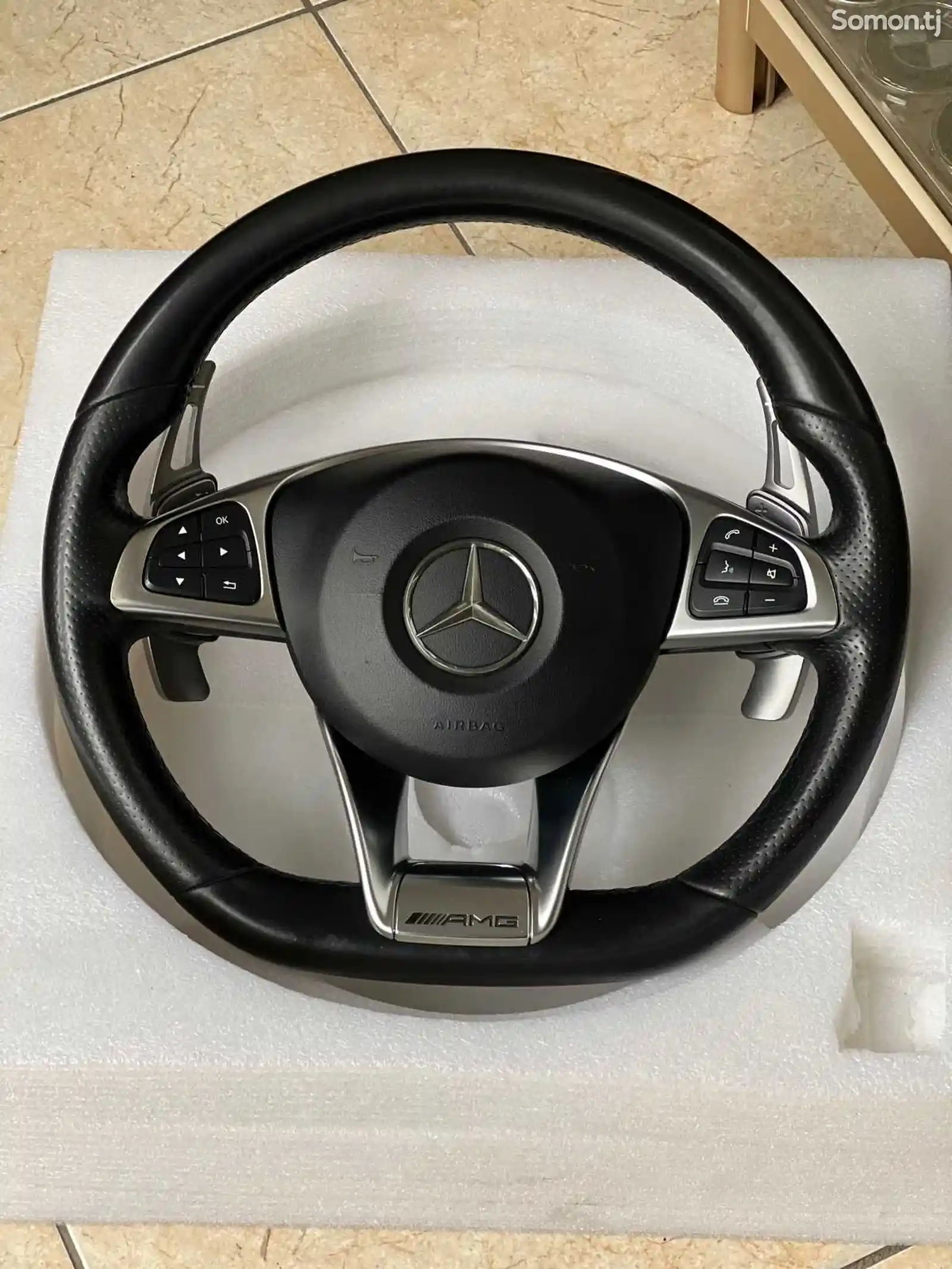 Руль на Mercedes-Benz AMG W212-1