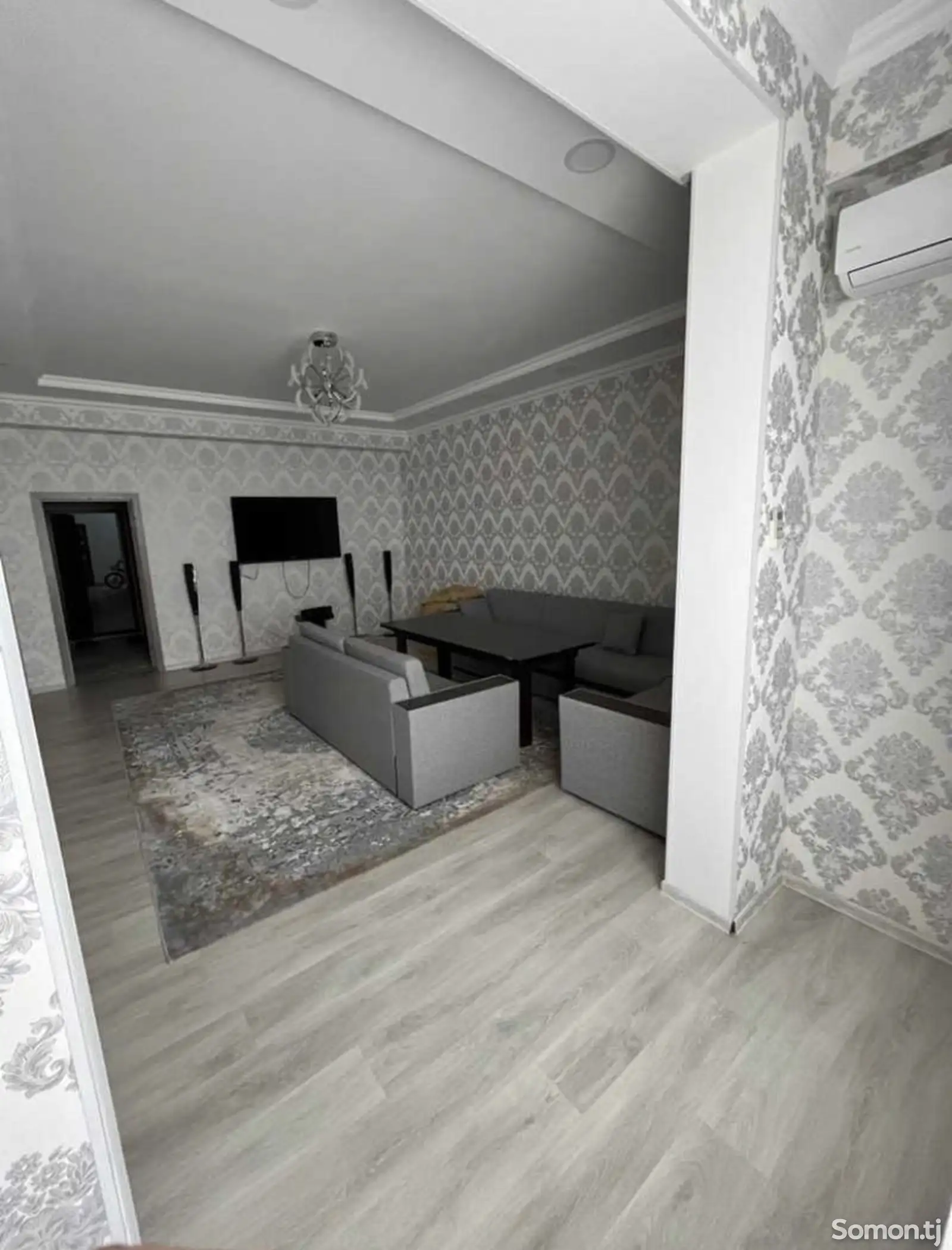 3-комн. квартира, 10 этаж, 135м², Сомони-1