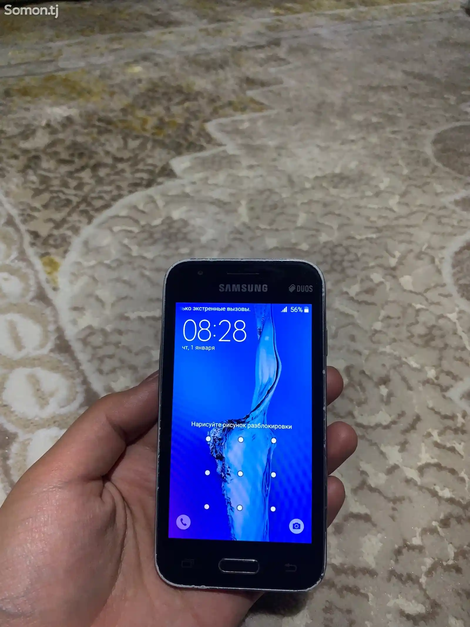 Samsung Galaxy J1 mini-1