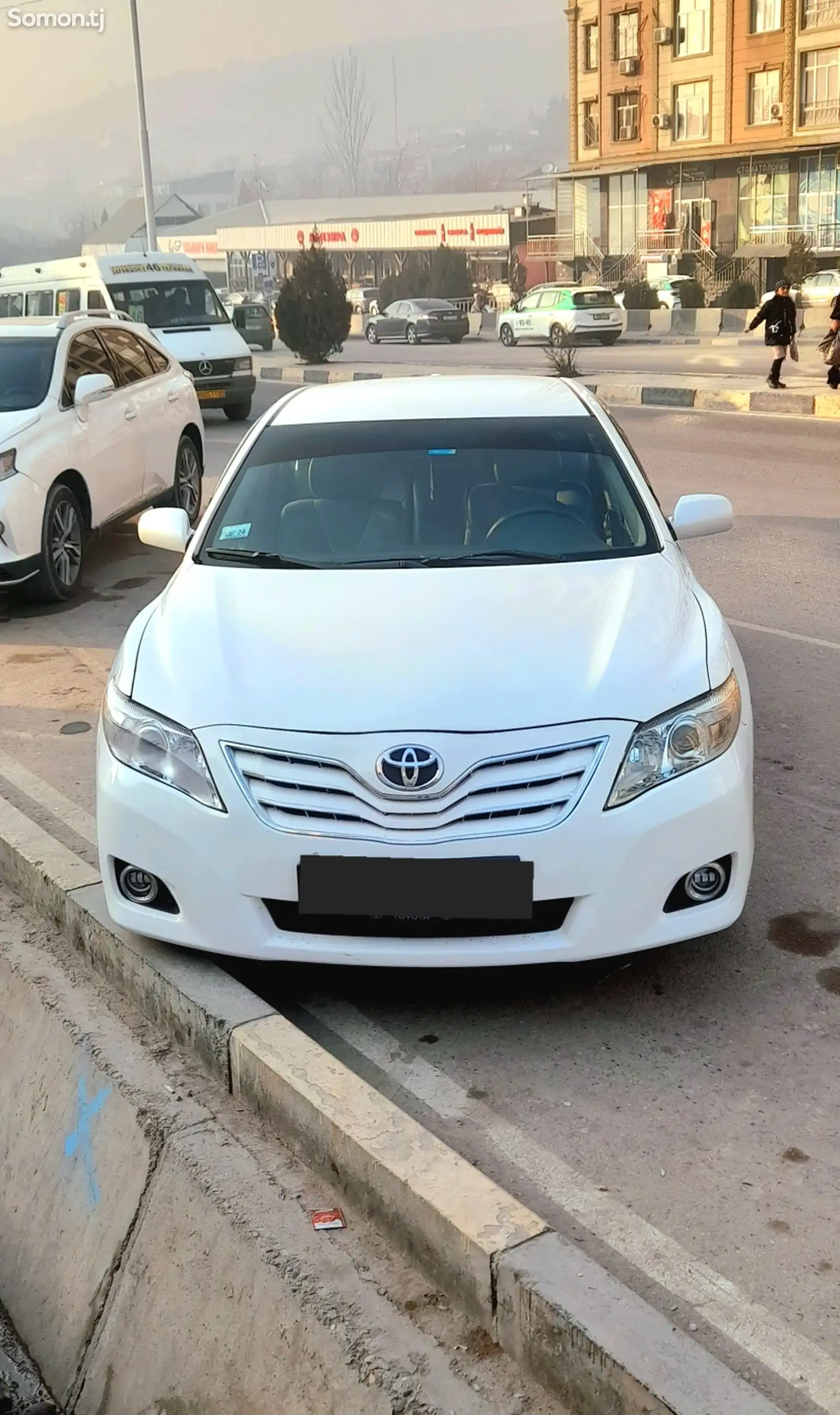 Toyota Camry, 2011-1