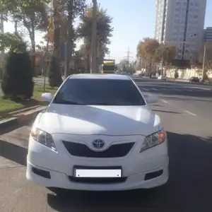 Toyota Camry, 2009