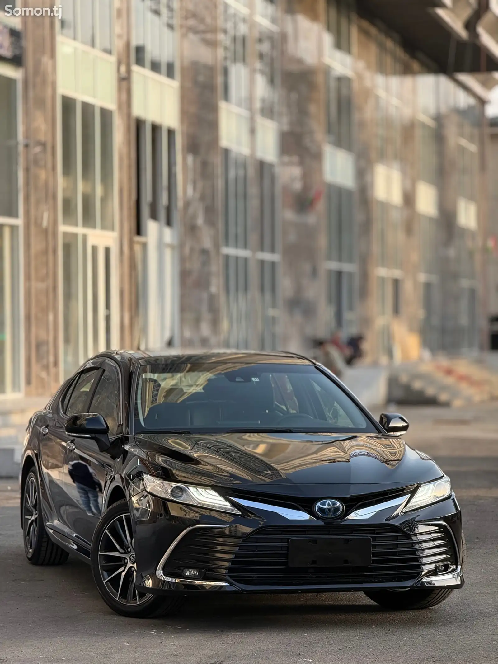 Toyota Camry, 2018-1