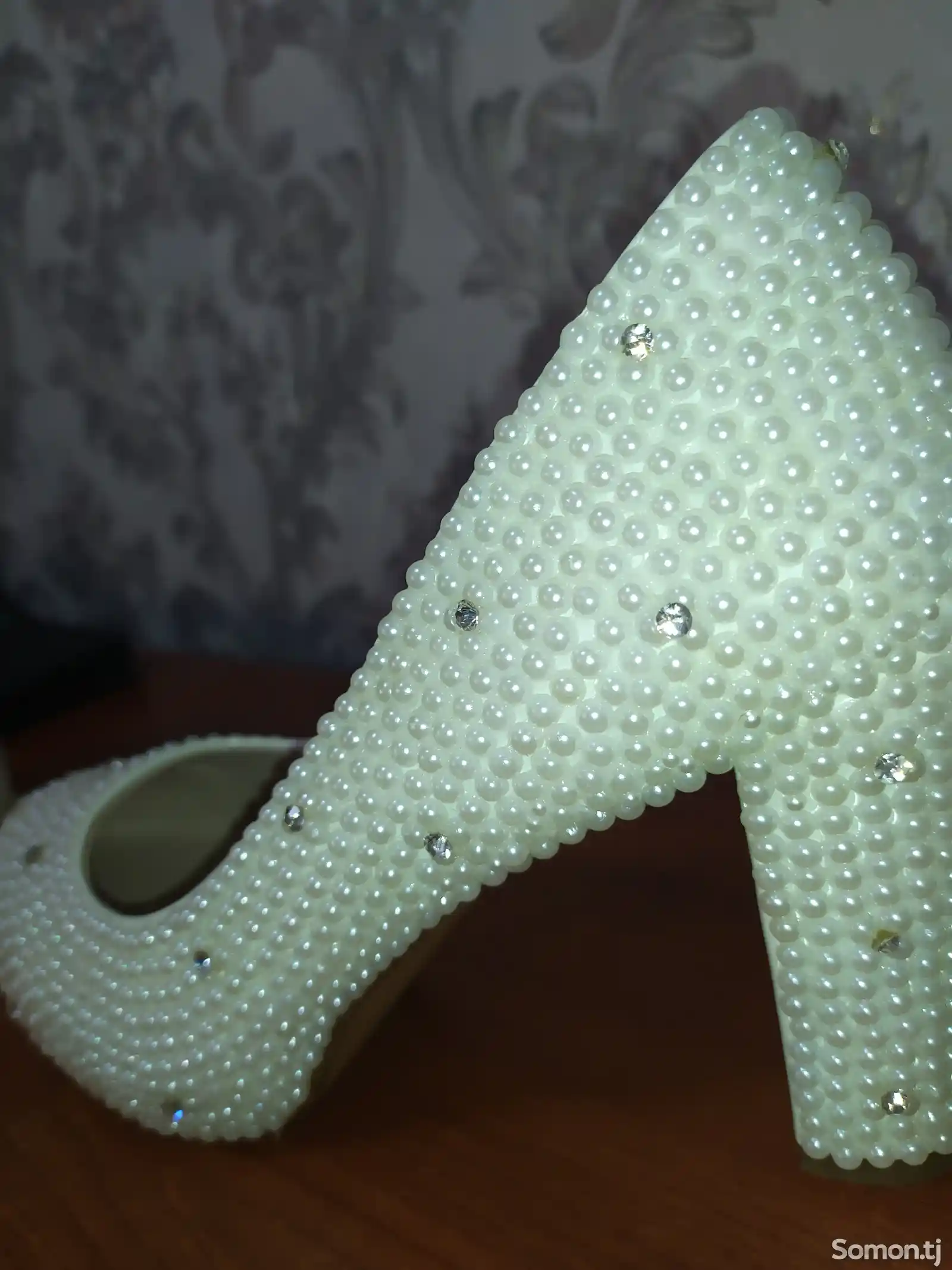 Белые Свадебные туфли с жемчужинами-4