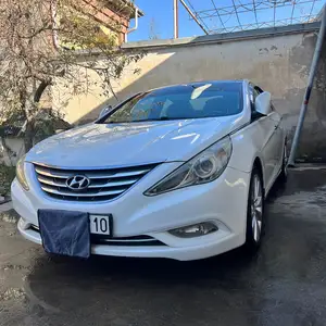 Hyundai Sonata, 2013