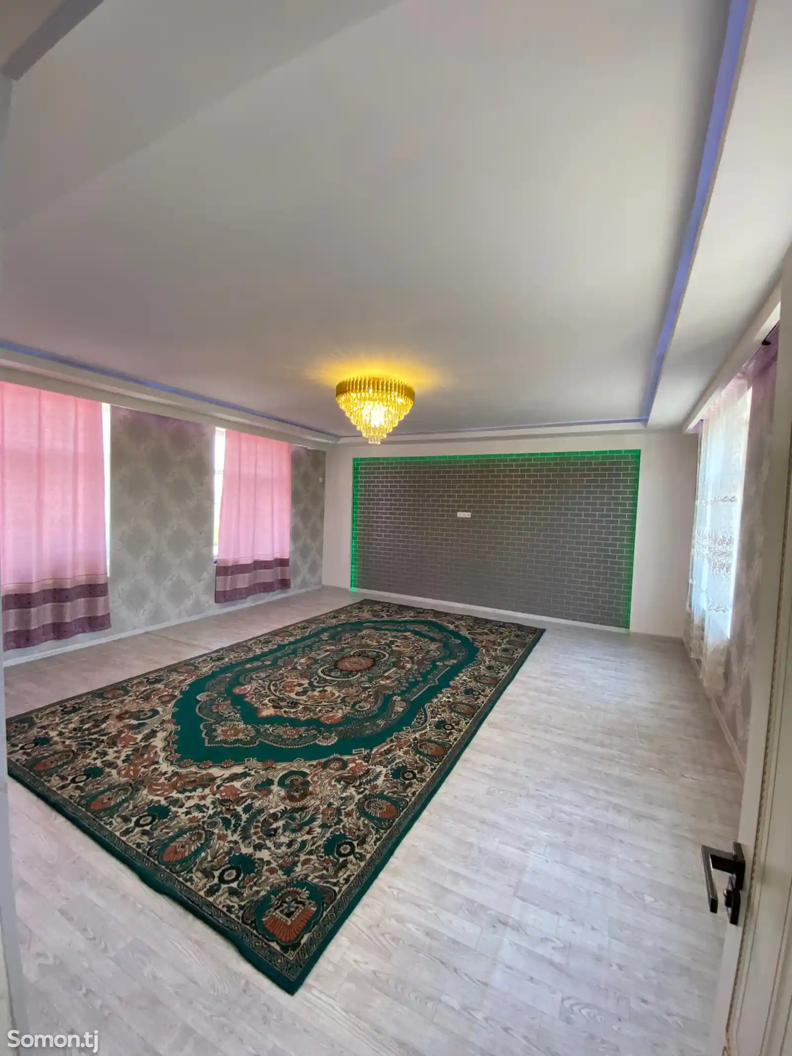 3-комн. квартира, 2 этаж, 150 м², болои Хочи Шариф-2