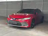 Toyota Camry, 2019-12