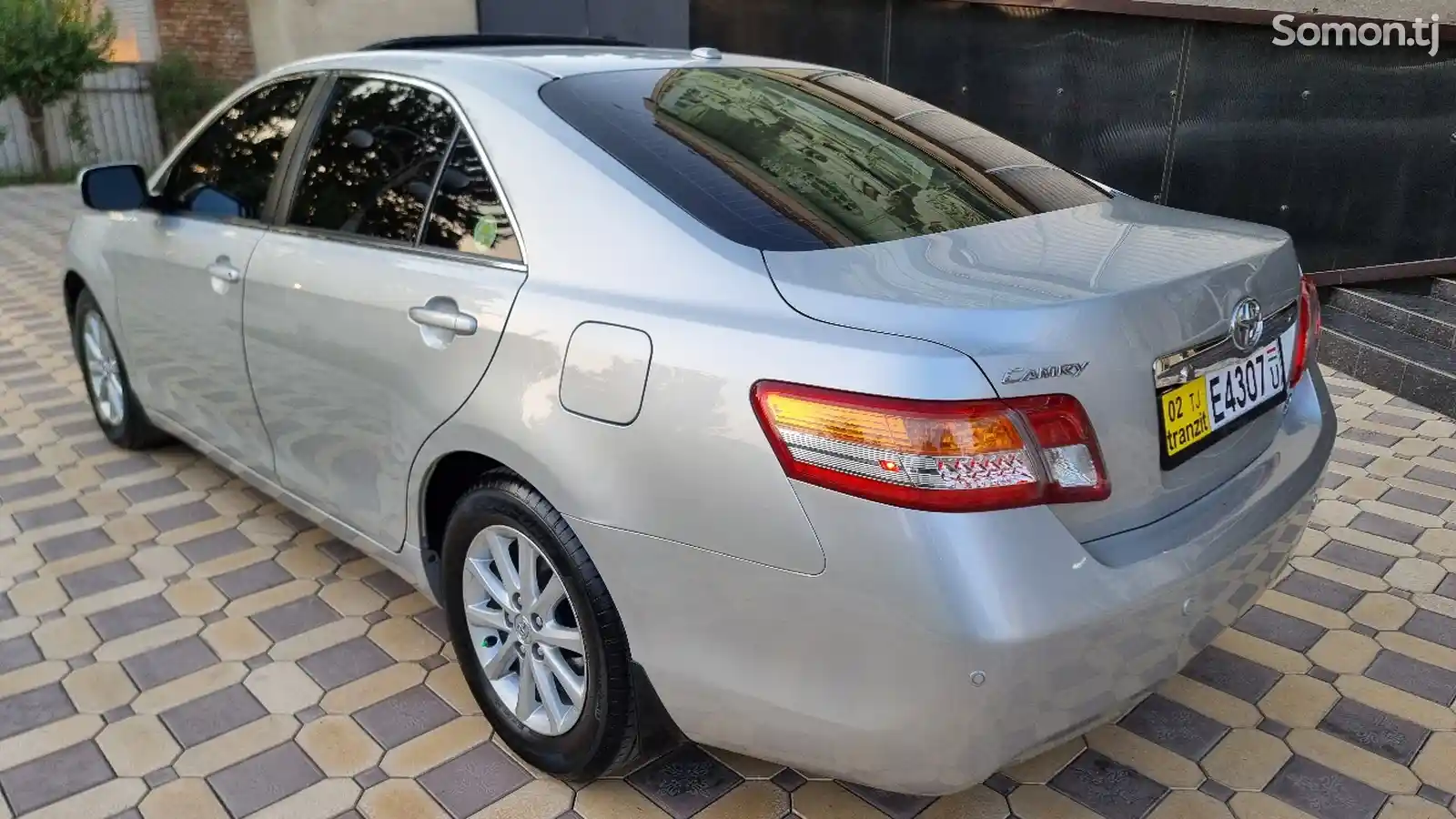 Toyota Camry, 2011-6