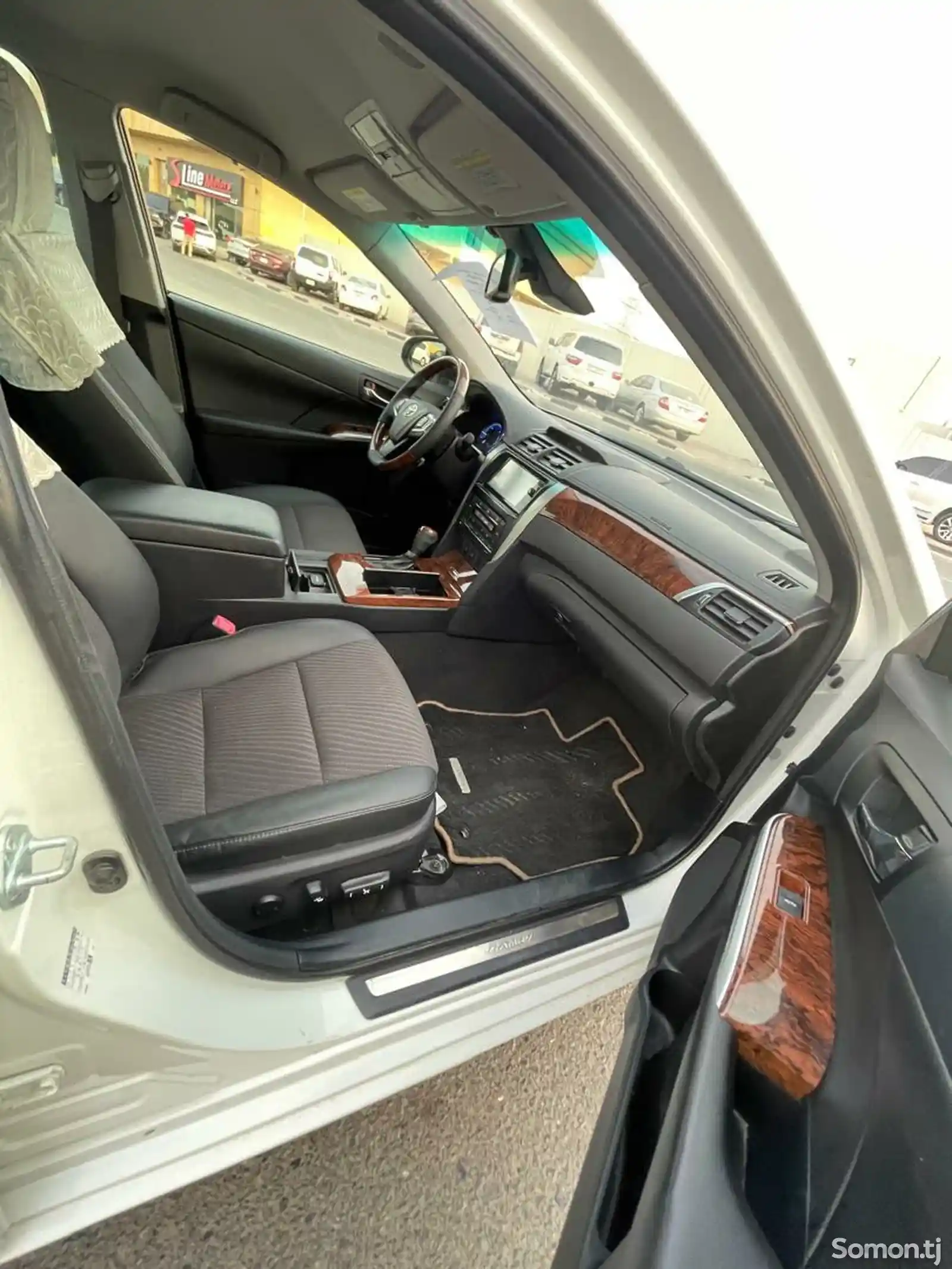 Toyota Camry, 2016-12