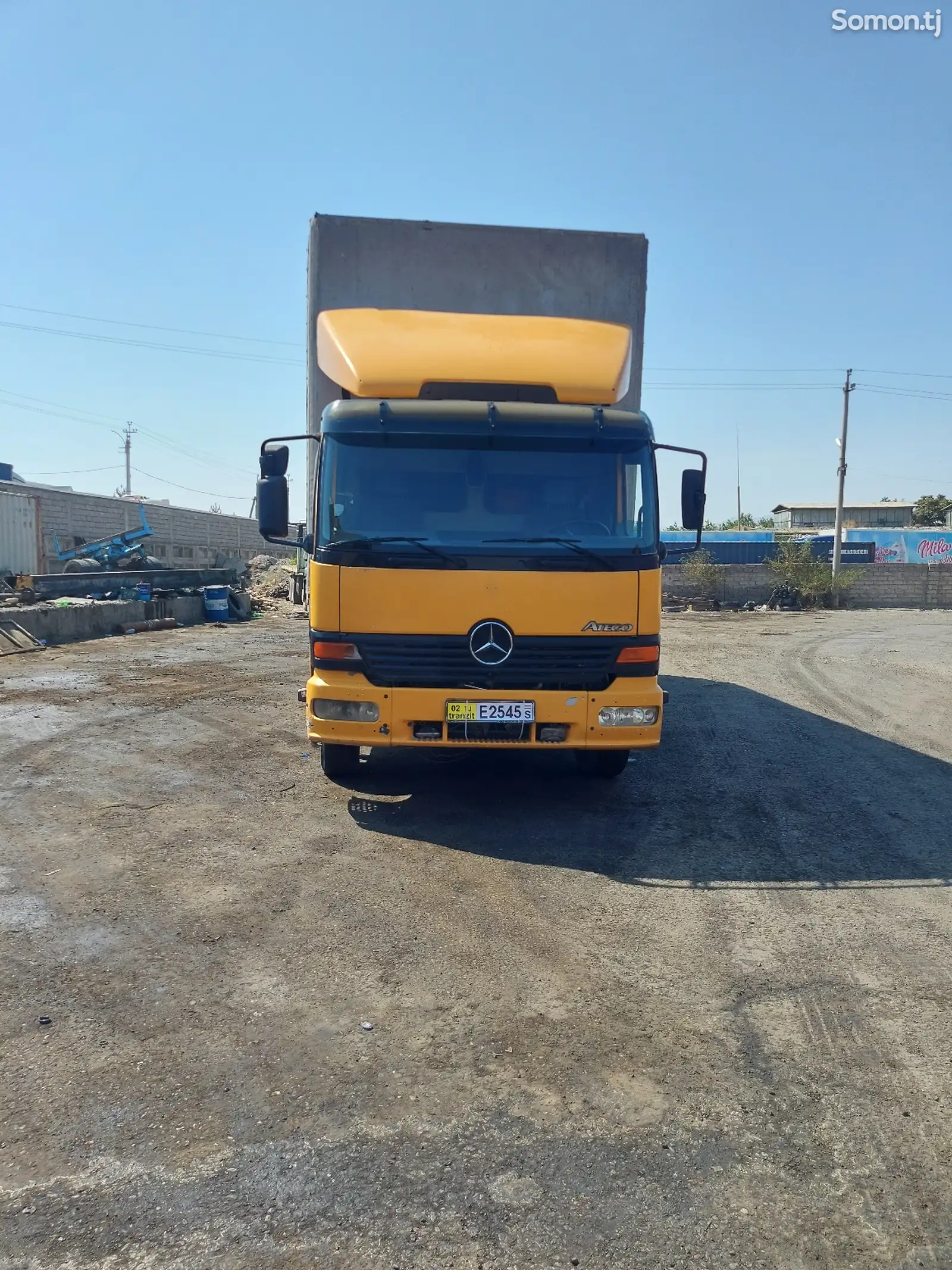 Козырек от Mercedes-Benz Atego-2