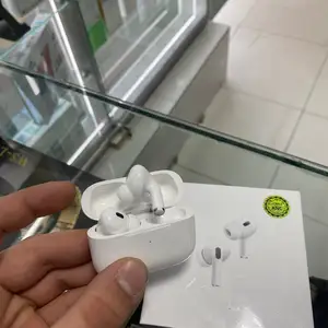 Наушники AirPods Pro