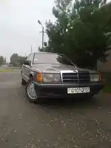 Mercedes-Benz W201, 1990-4