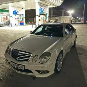 Mercedes-Benz E class, 2009