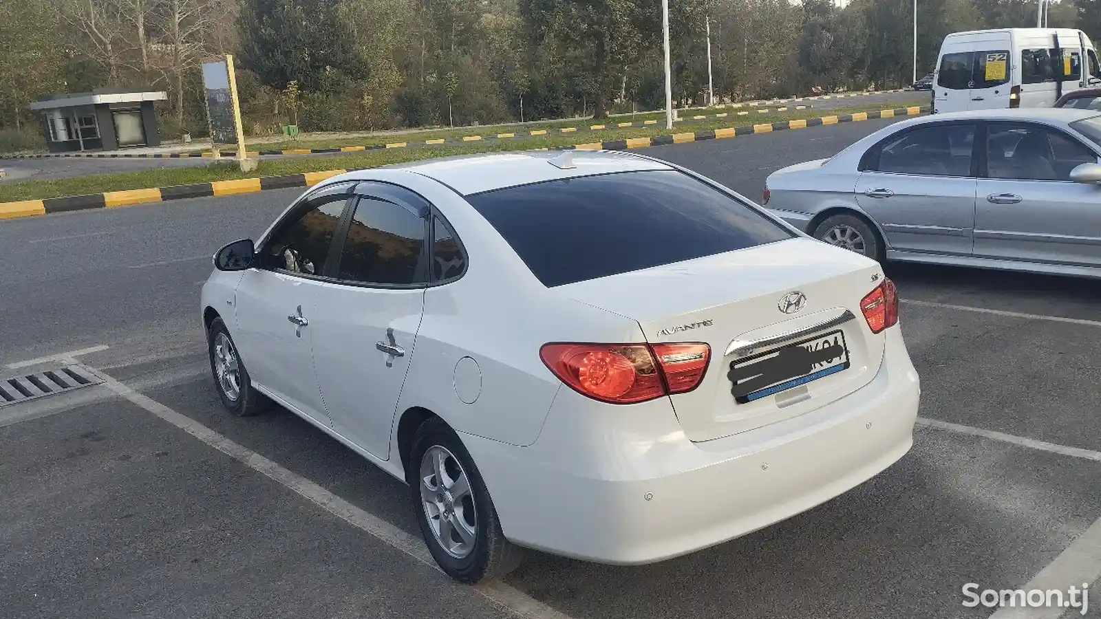 Hyundai Avante, 2010-3