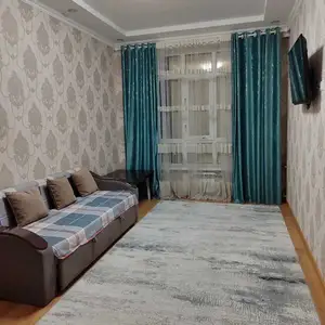 2-комн. квартира, 5 этаж, 45м², Садбарг, Гелос