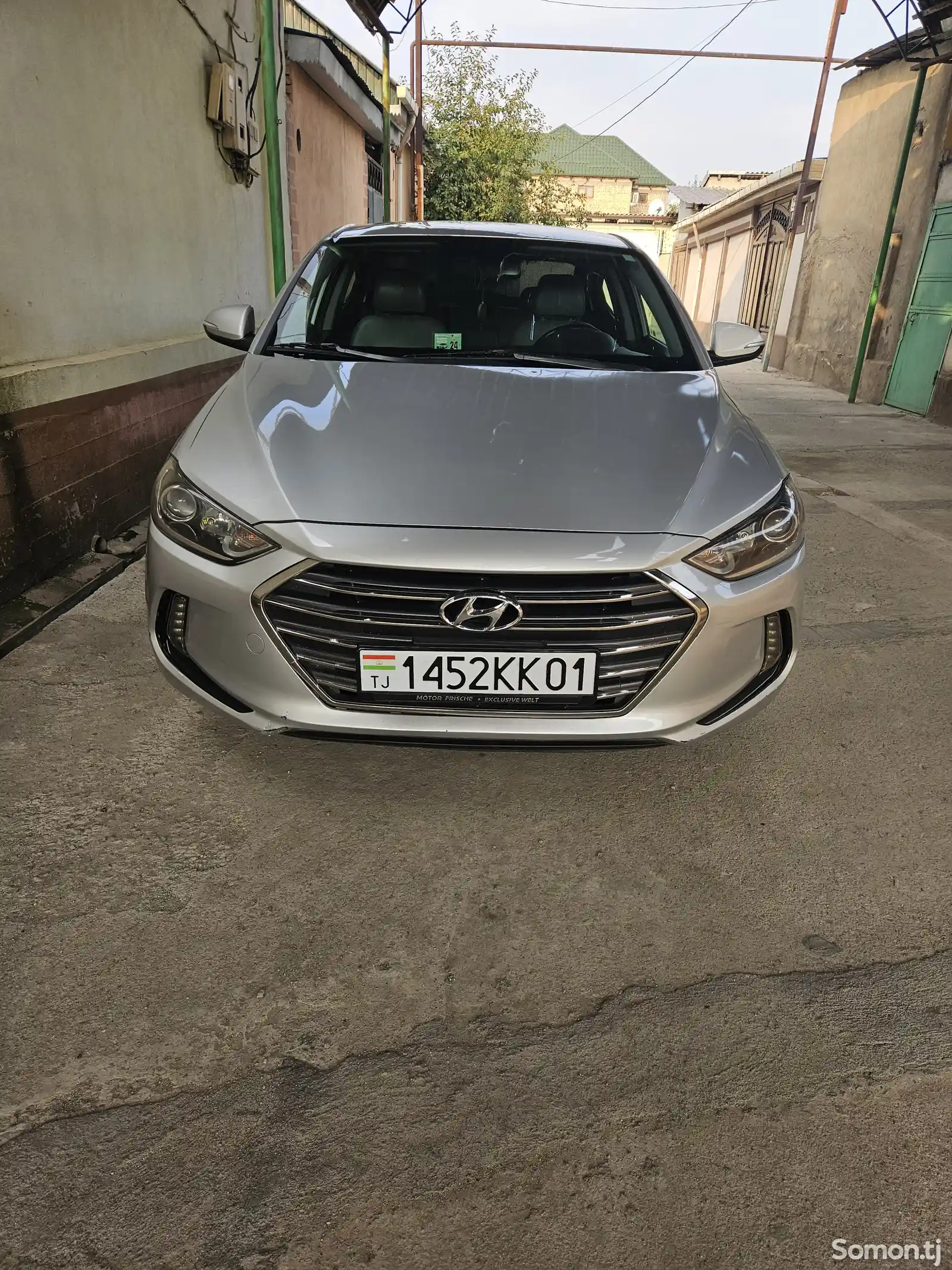 Hyundai Elantra, 2017-3