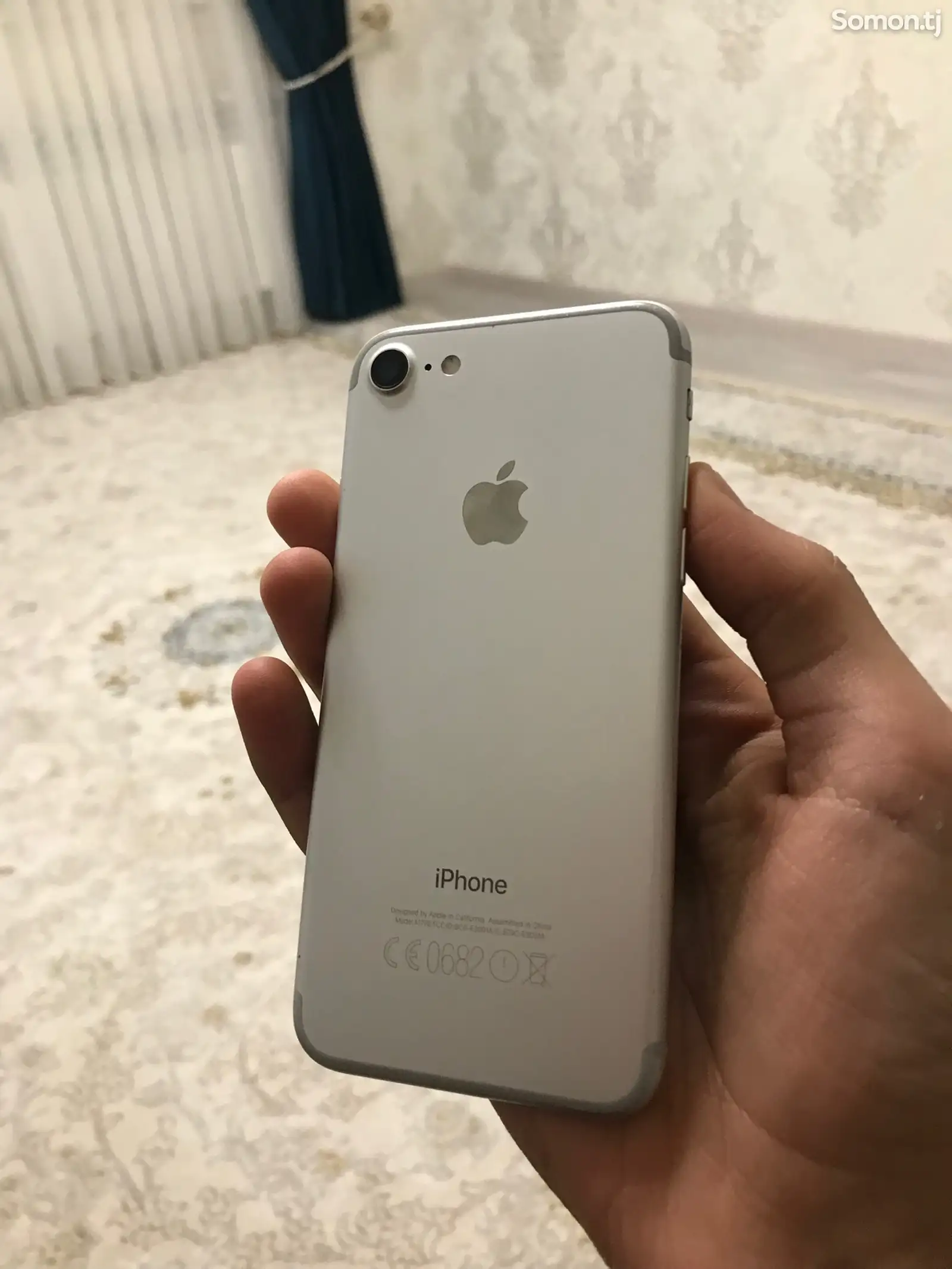 Apple iPhone 7, 128 gb-1