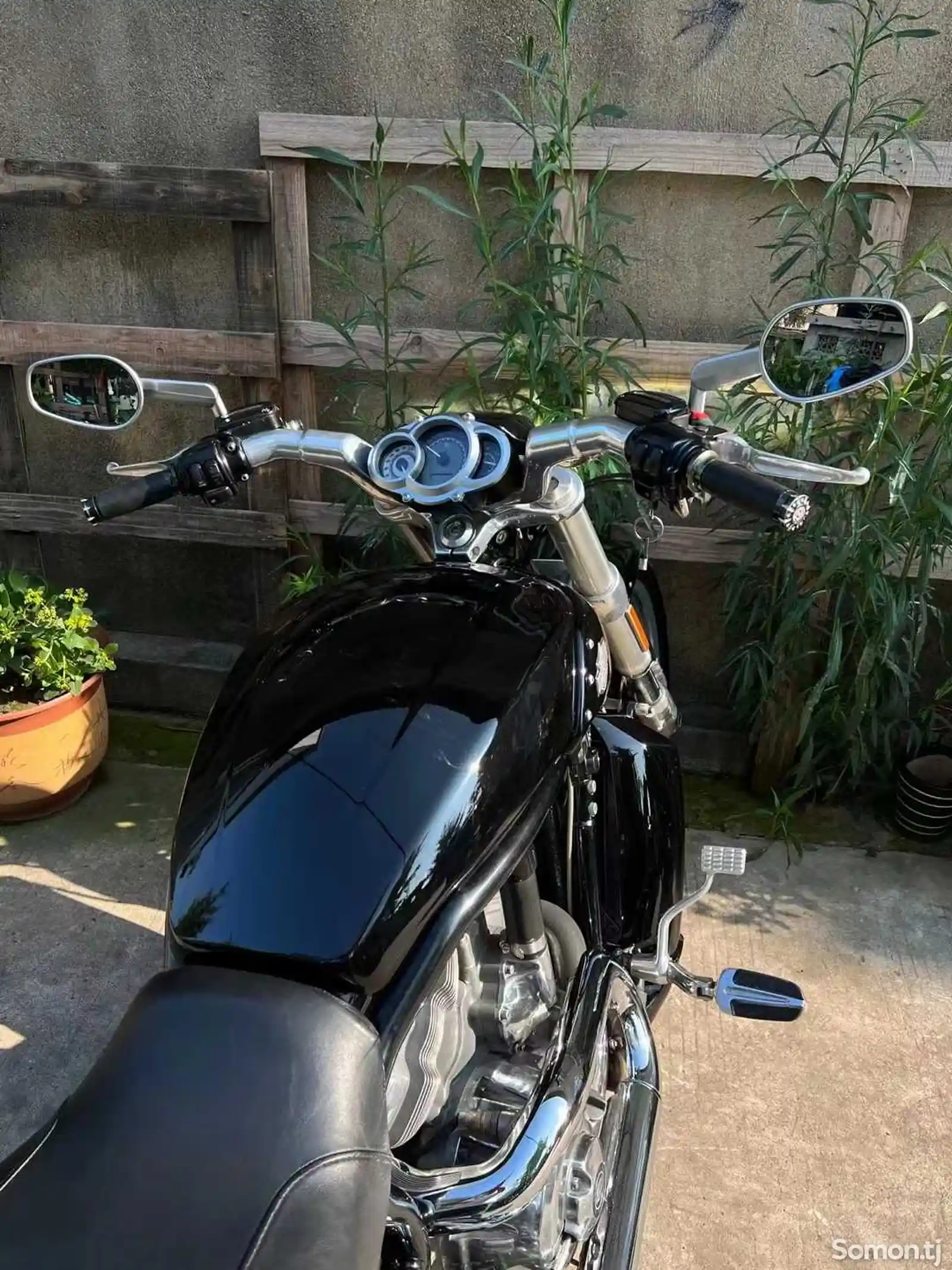 Мотоцикл Harley Muscle 1250сс Pure Water Landing на заказ-4