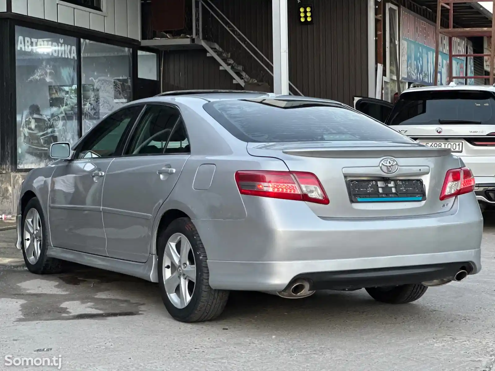 Toyota Camry, 2010-5