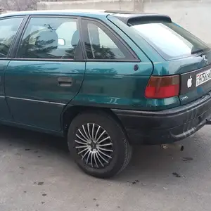 Opel Astra F, 1995