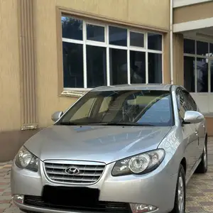 Hyundai Avante, 2010