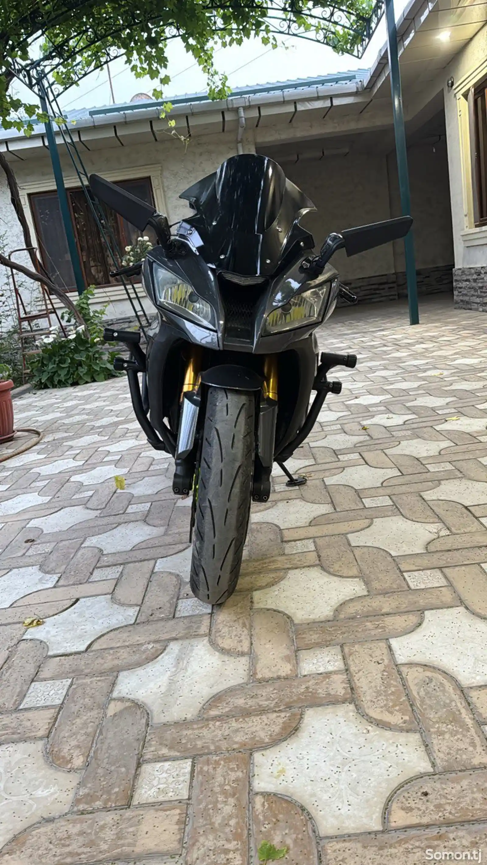 Мотоцикл Kawasaki Ninja ZX-10R 1000cc-4