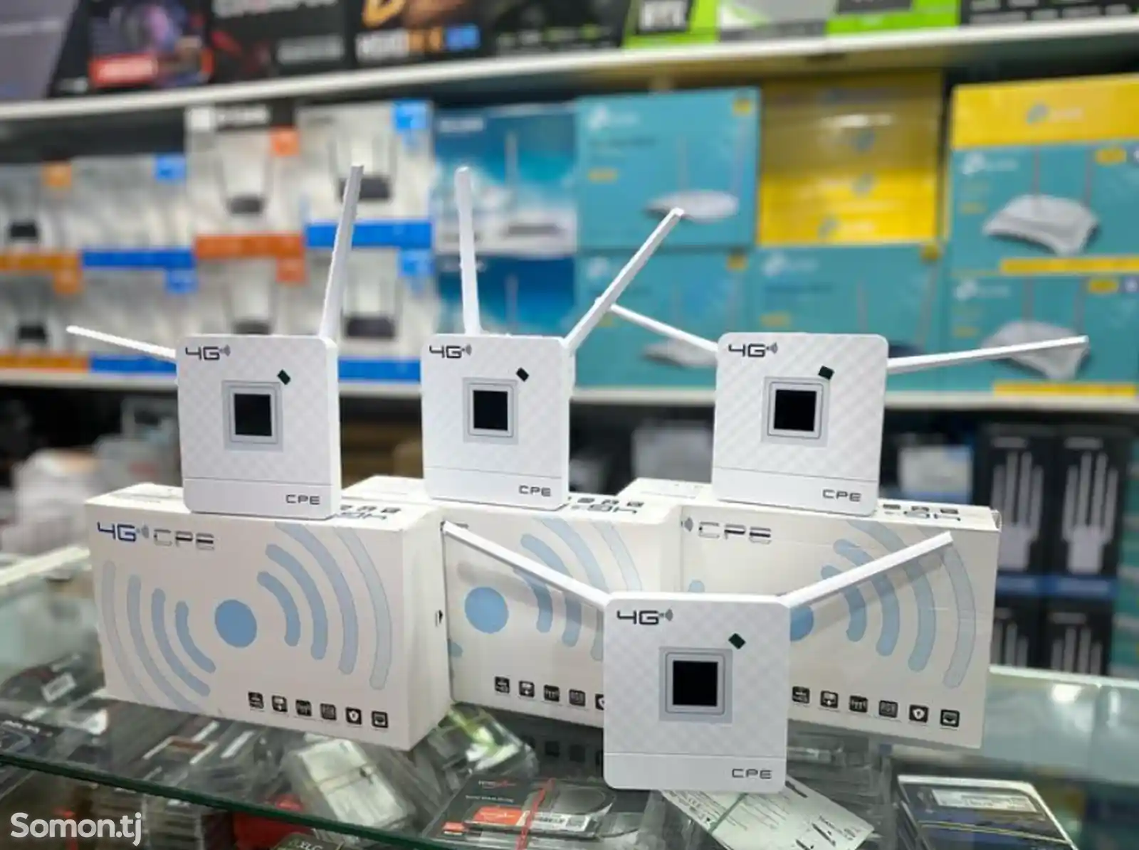 Маршрутизатор CPE 4G раздает Wi-Fi через сим-карту и wan-порт
