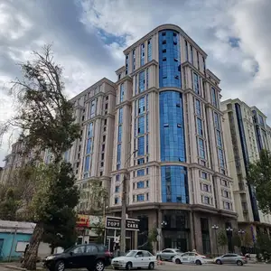 3-комн. квартира, 17 этаж, 141 м², Шохмансур