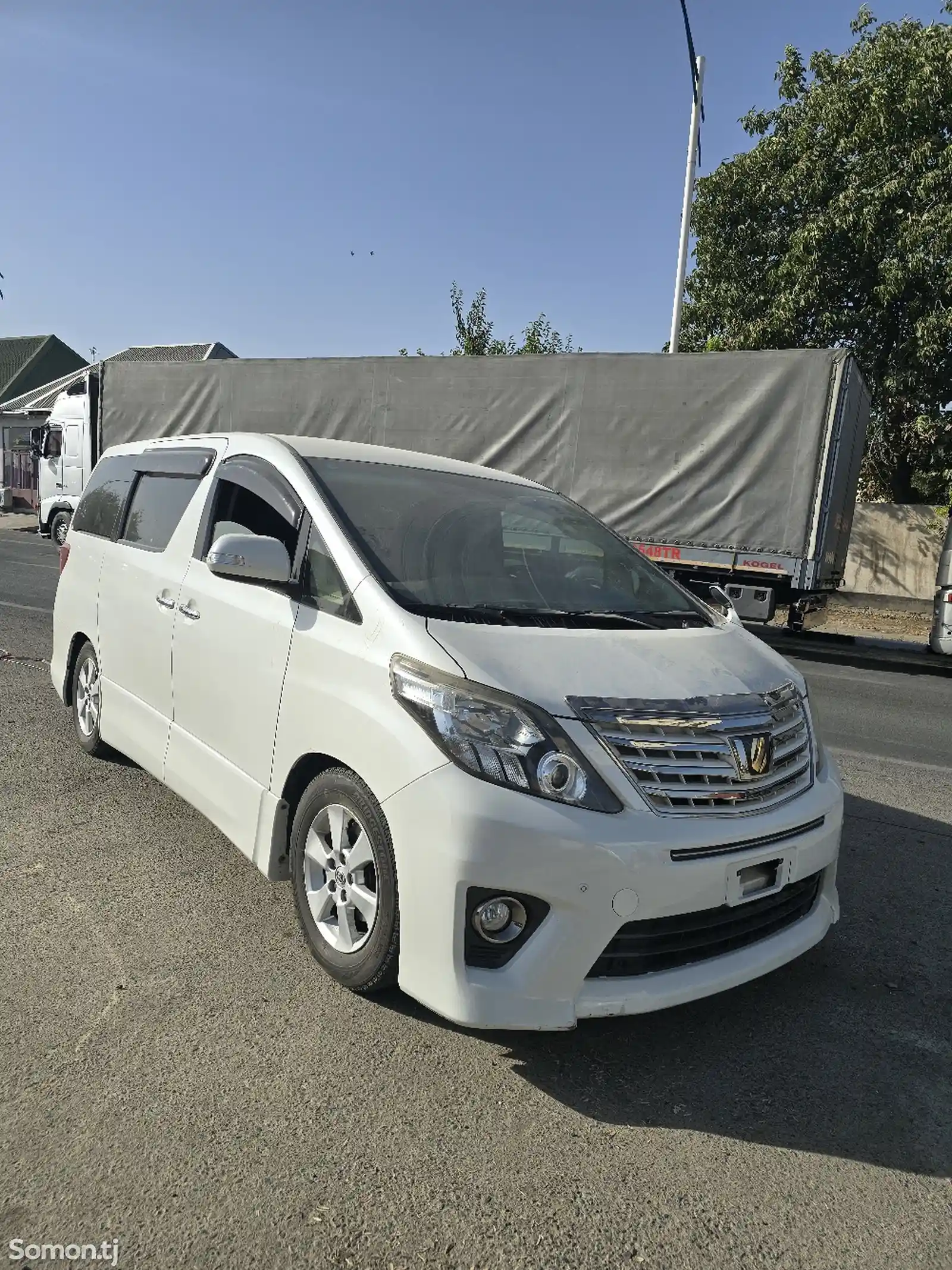 Toyota Alphard, 2014-2