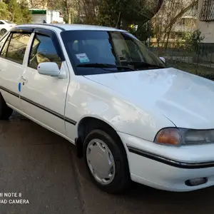 Daewoo Nexia, 1995