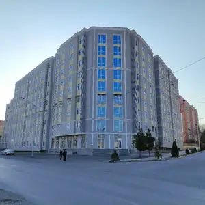 2-комн. квартира, Цокольный этаж, 59 м², 8 мкр