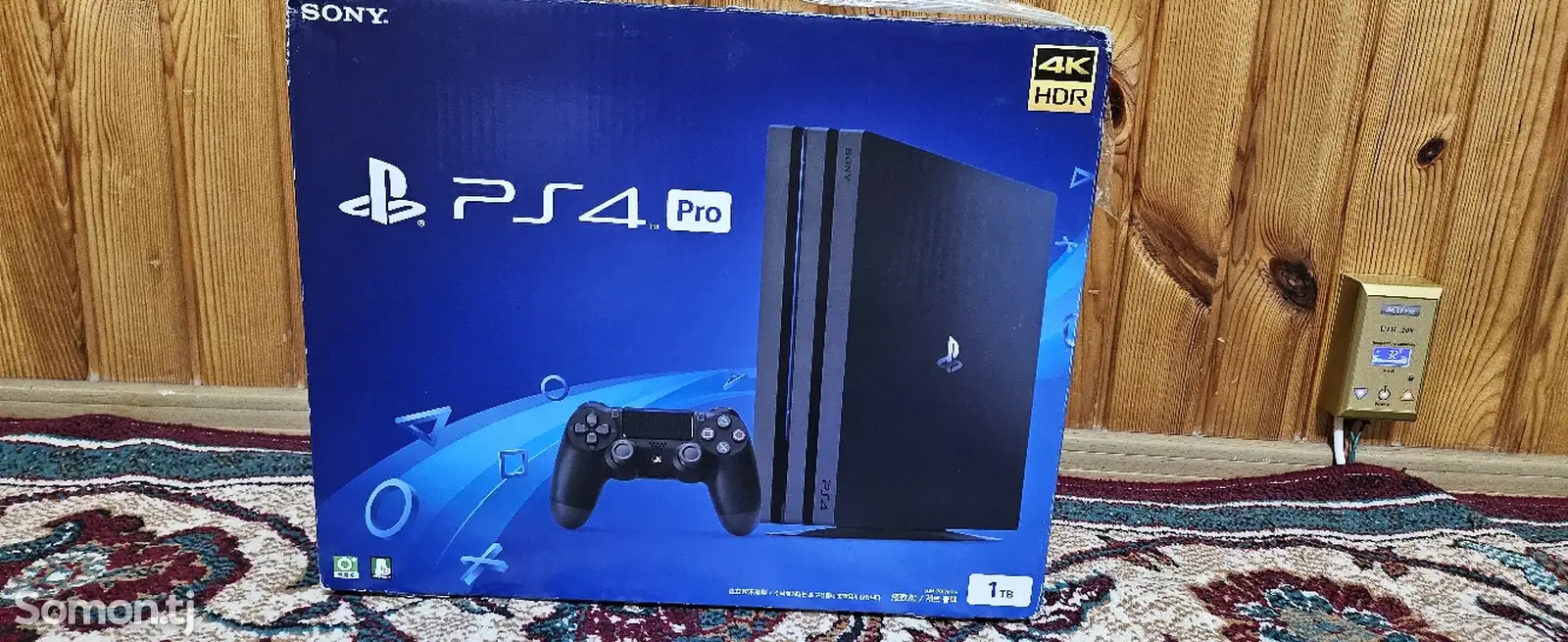 Игровая приставка Sony PlayStation 4 Pro-1