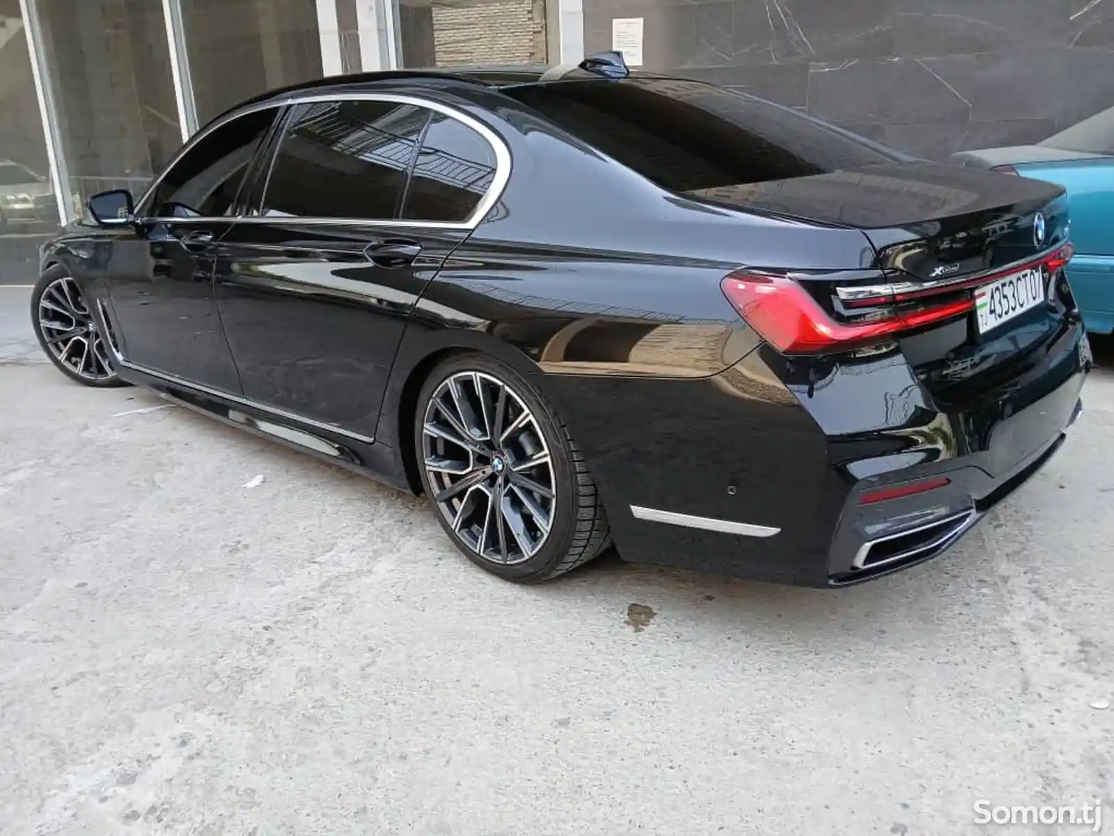 BMW 7 series, 2020-4