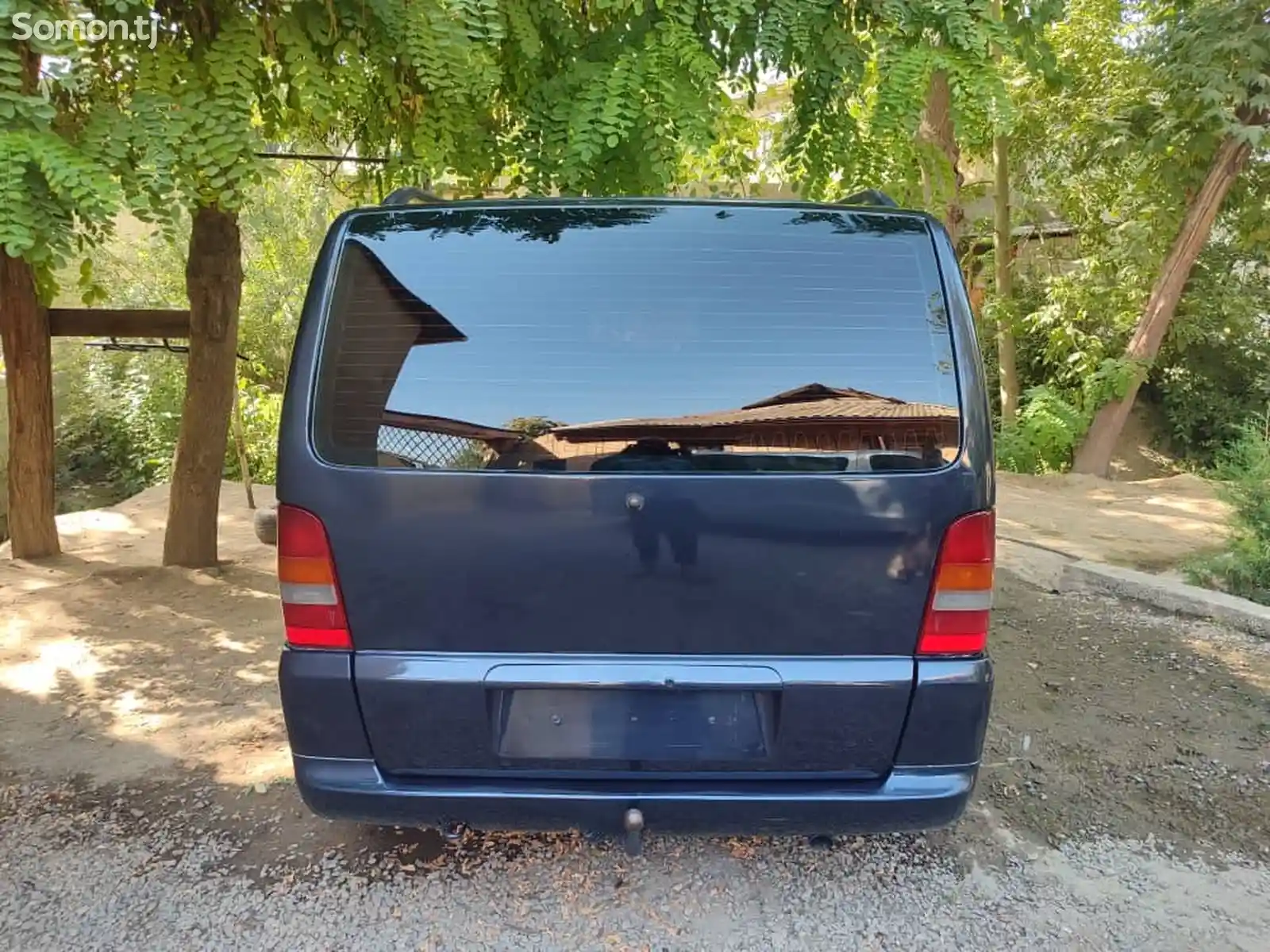 Mercedes-Benz Vito-2