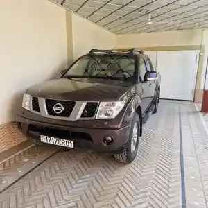 Nissan Pathfinder, 2008